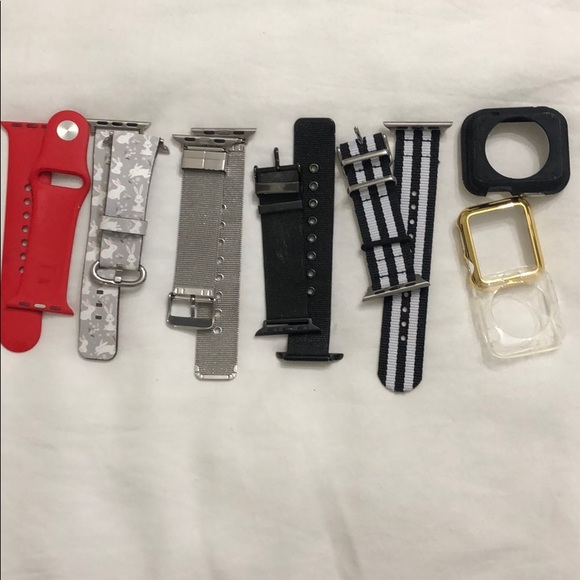 Apple Watch - 1st Gen - 38mm Sport | Product Red - Picture 2 of 4